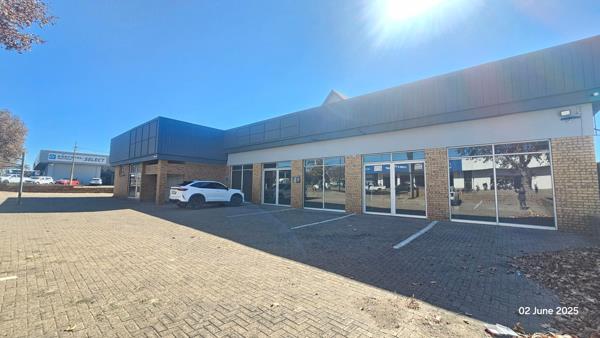 750 m² Commercial space