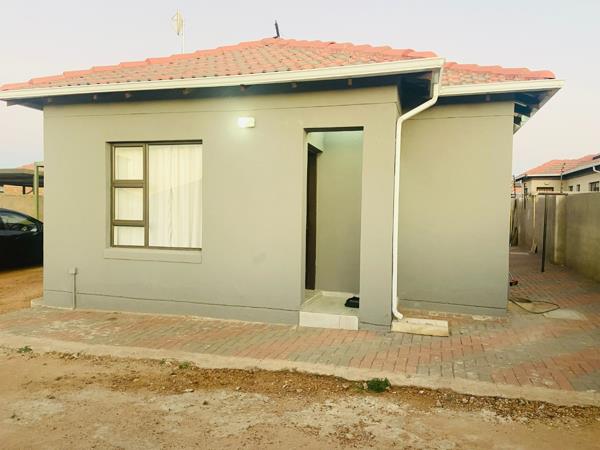 2 Bedroom House