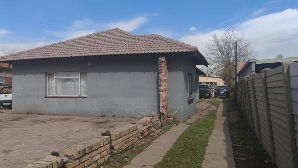8 Bedroom House