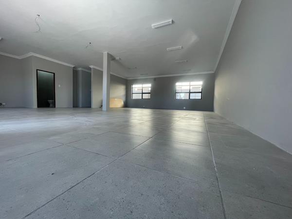 115  m² Commercial space