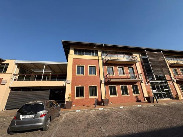 677 m² Commercial space