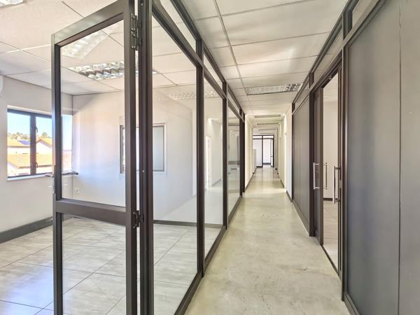 252  m² Commercial space