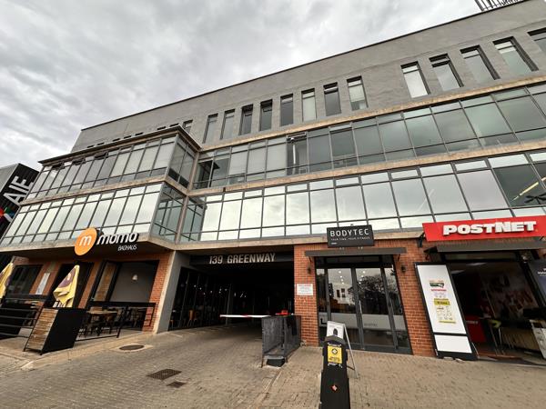 144 m² Commercial space