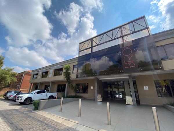 277  m² Office Space