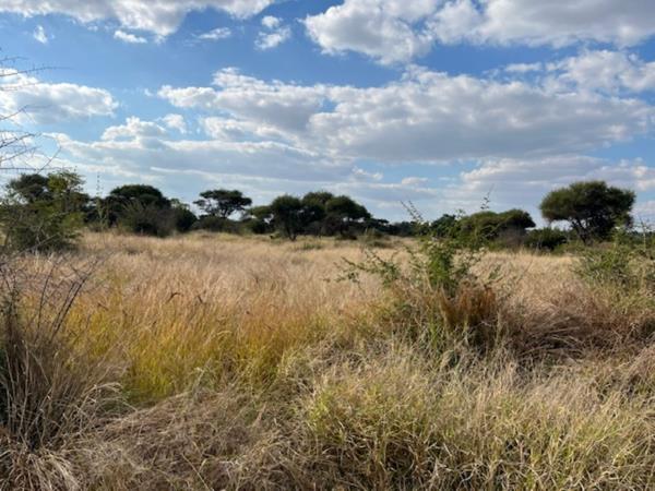 572 m² Land