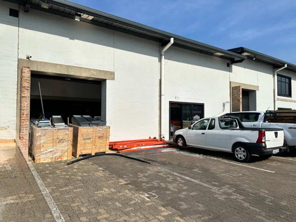 191  m² Commercial space