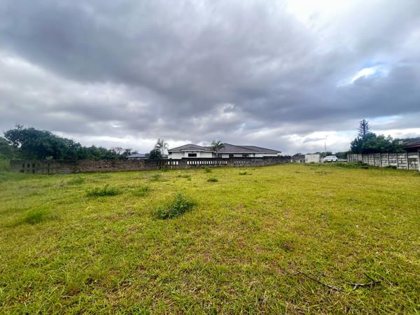 1 326 m² Land