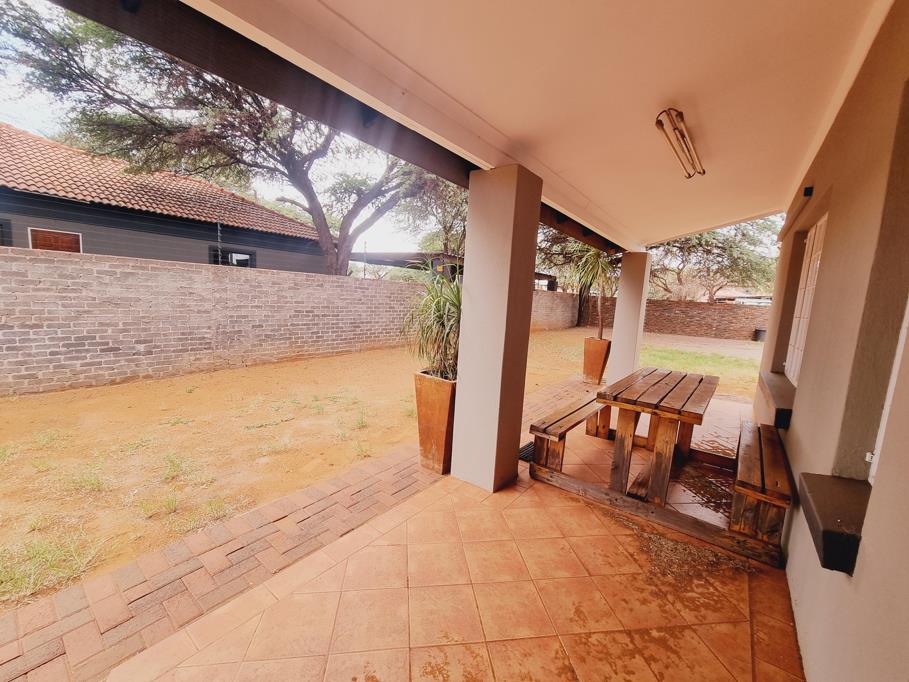 House in Kathu, Kathu - View 3