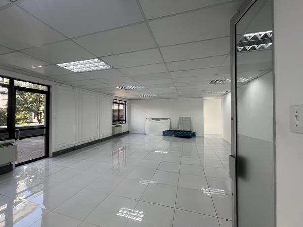 188  m² Commercial space