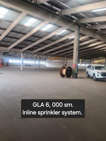 6 000  m² Industrial space