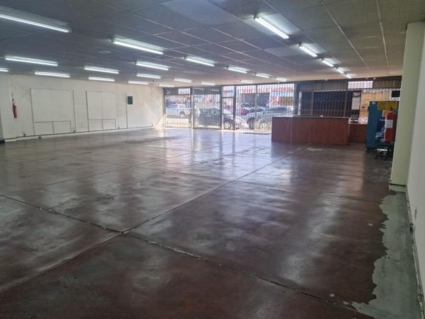 356  m² Commercial space