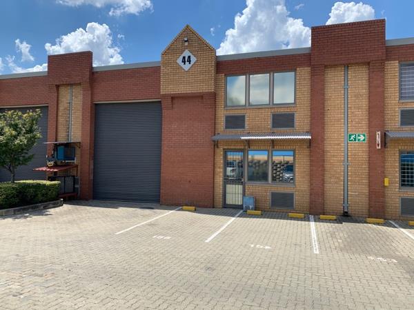271  m² Industrial space