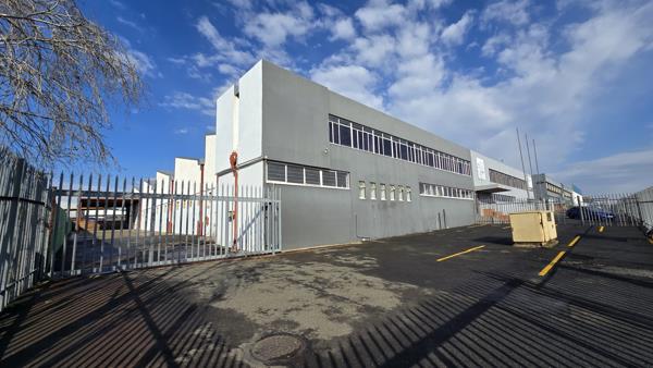 3 800 m² Industrial space