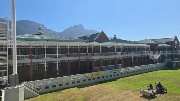 507  m² Commercial space