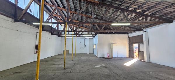 219  m² Industrial space