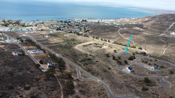 425 m² Land