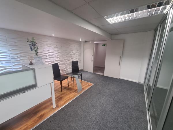 222.8  m² Commercial space