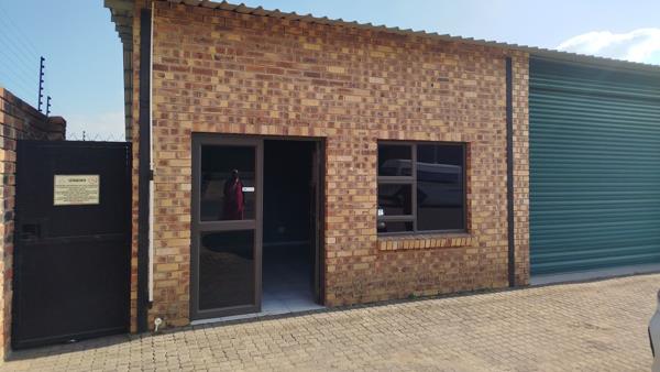 220  m² Industrial space