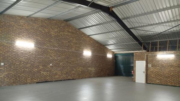 220  m² Industrial space