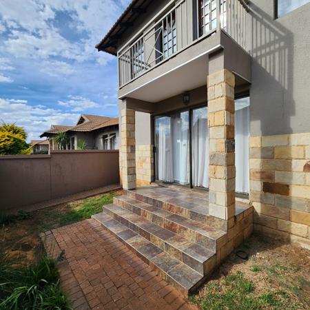 4 Bedroom Townhouse