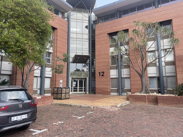 1 089  m² Commercial space