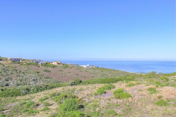 3 084 m² Land