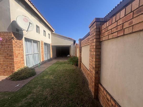 3 Bedroom Townhouse