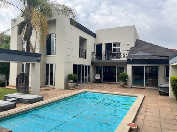 5 Bedroom House