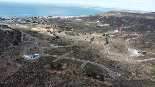 425 m² Land