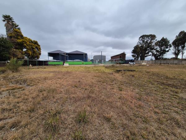 6 000  m² Industrial space