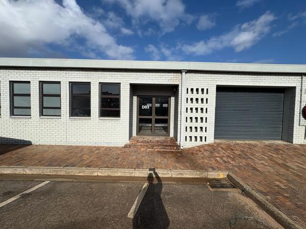 153  m² Industrial space