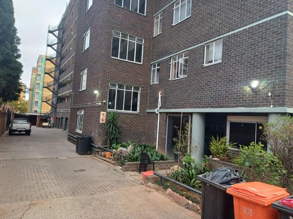 2.5 Bedroom Apartment