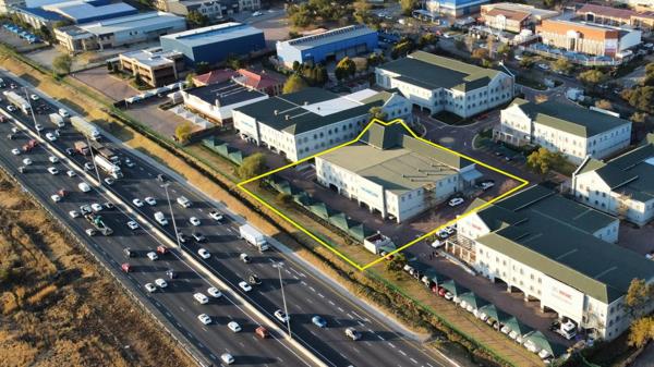 1 553  m² Industrial space