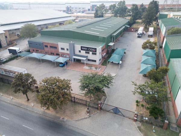 3 645  m² Industrial space