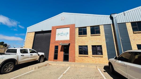 385  m² Industrial space