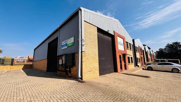 385 m² Industrial space