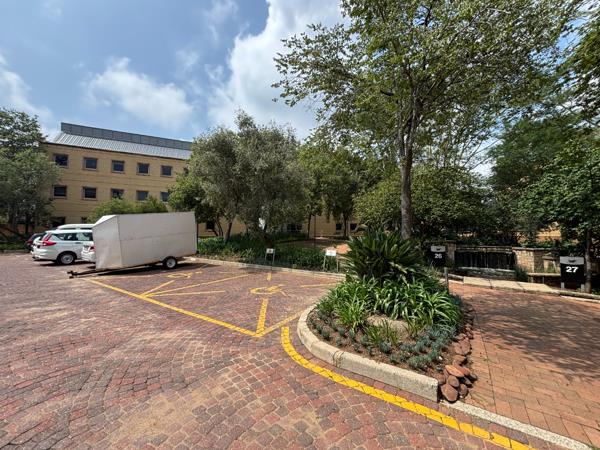 316  m² Office Space