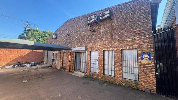 360  m² Industrial space