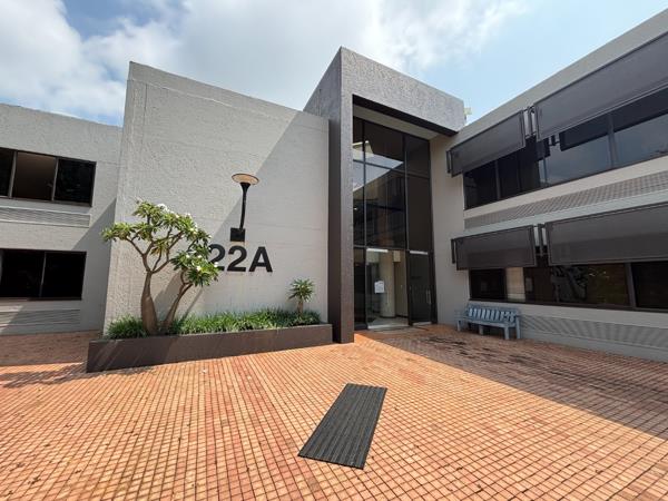 396  m² Office Space