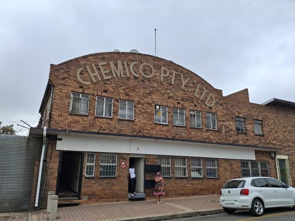 960  m² Industrial space