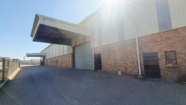 516  m² Industrial space