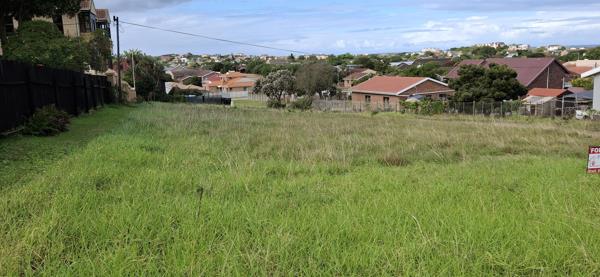 800 m² Land
