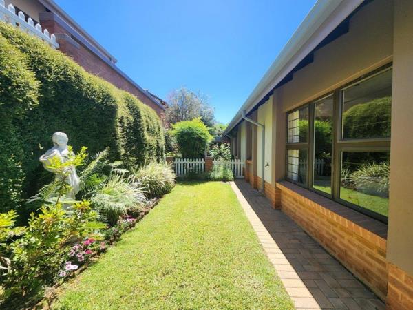 2 Bedroom Simplex