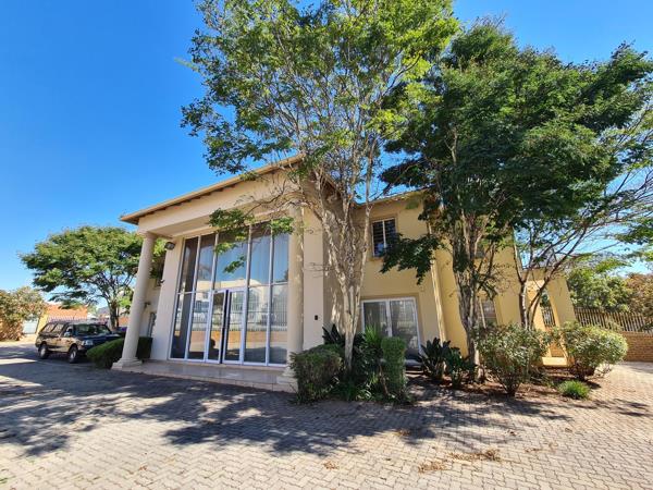 1 756  m² Industrial space