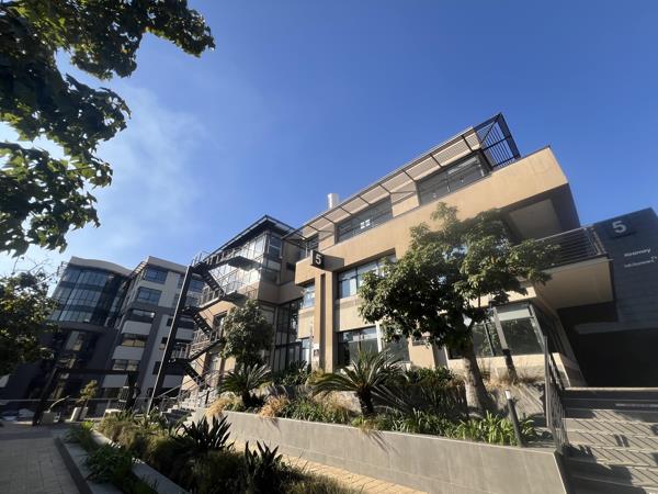 298  m² Commercial space