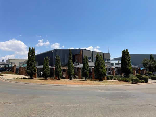 602  m² Industrial space