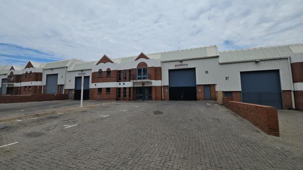 819  m² Industrial space