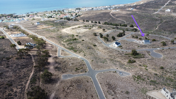 425 m² Land