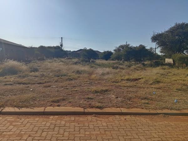 1 260 m² Land