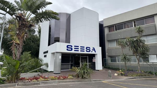 200  m² Commercial space